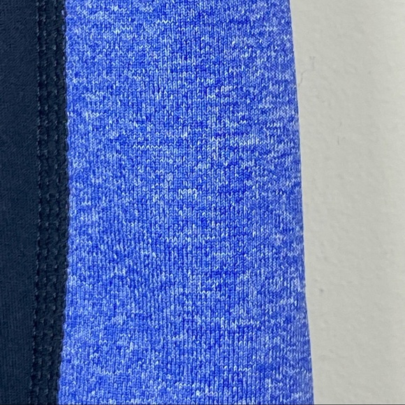 CAbi Racer Crop Leggings || Size Medium; Style #809 - Picture 5 of 9